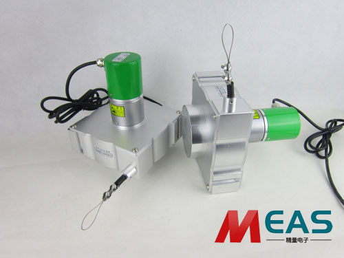 拉線位移編碼器電源接通后的短時間內請勿使用 拉線位移編碼器電源接通后的短時間內請勿使用