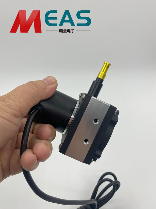 電流拉繩位移傳感器自主開發(fā)的轉(zhuǎn)換模塊進行信號轉(zhuǎn)換 電流拉繩位移傳感器自主開發(fā)的轉(zhuǎn)換模塊進行信號轉(zhuǎn)換