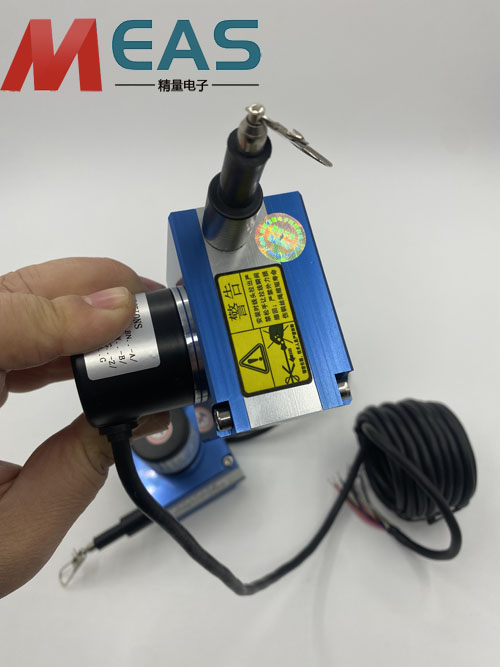 拉線位移編碼器提供準確可靠的位置反饋 拉線位移編碼器提供準確可靠的位置反饋